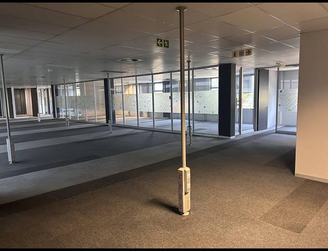 600M² OFFICE TO LET IN MENLYN